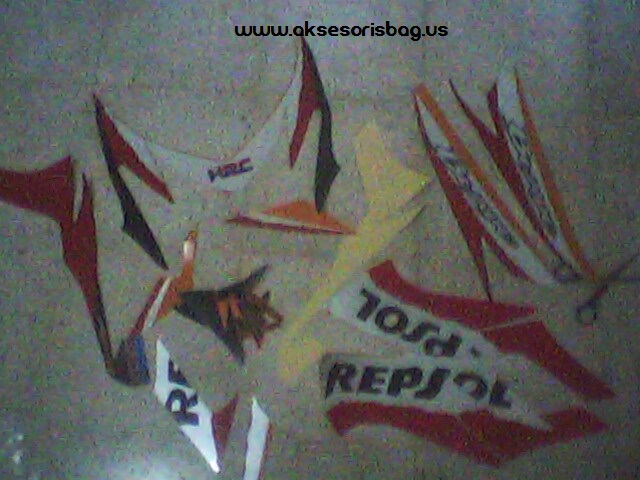 Ubah Warna Honda Blade mu menjadi Berwarna Repsol Special Edition