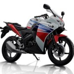 Galeri Warna dan Striping Terbaru Honda CBR150R tahun 2013 t